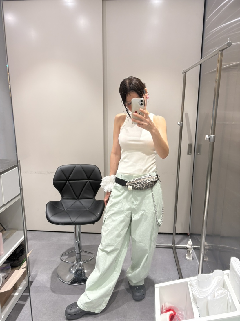 PLATFORM-L韓國直郵㊣東大門實拍女裝新品推薦職業吊帶背心PLATFORM吊帶/背心