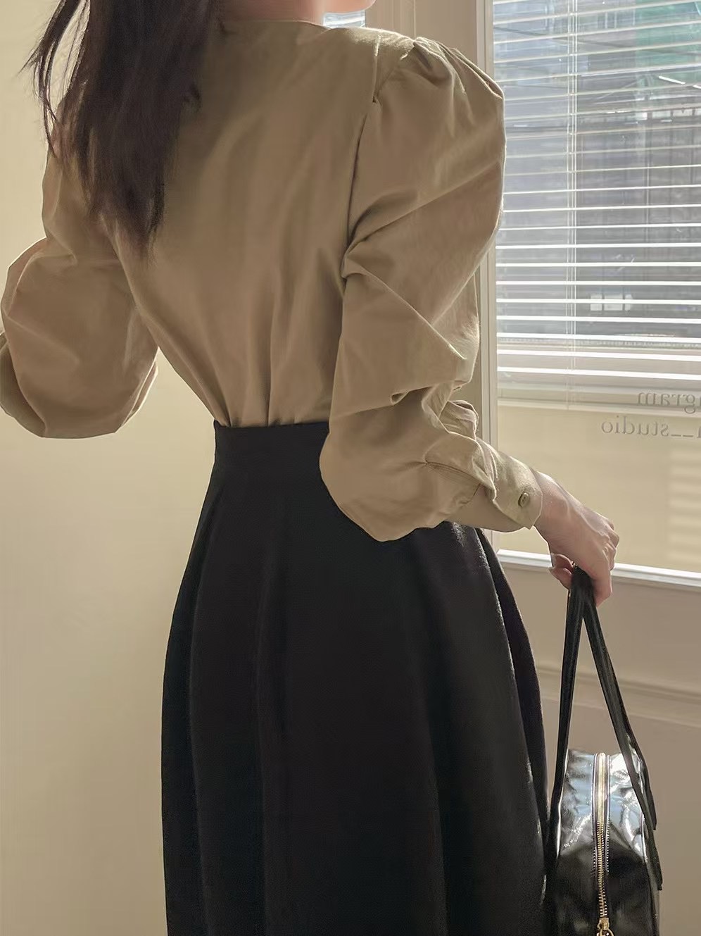 FAVOR直郵韓國代購㊣女裝新品25春夏時尚職業休閑襯衫蕾絲衫ARRICCHISI襯衫/蕾絲衫