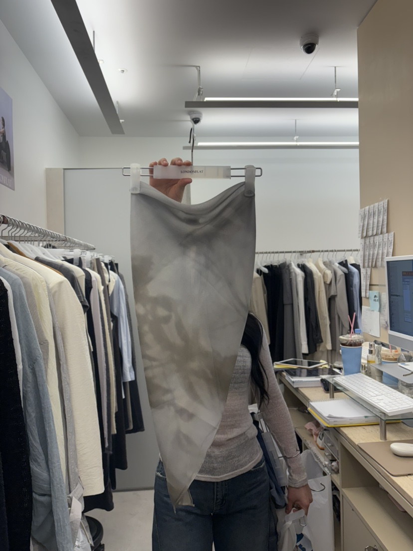 LONDON FLAT直郵韓國代購㊣女裝新品熱賣休閑時尚吊帶背心LONDON FLAT吊帶/背心圖色2