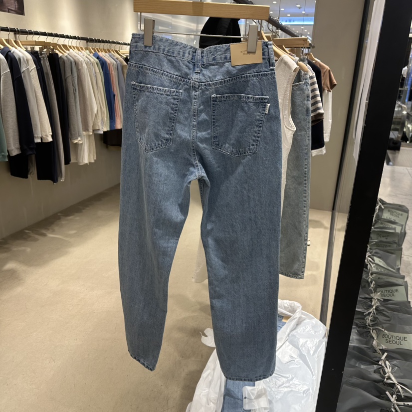 BOUTIQUE SEOUL-P東大門實拍女士新款真品時尚25春夏牛仔褲But ton/BOUTIQUE SEOUL牛仔褲
