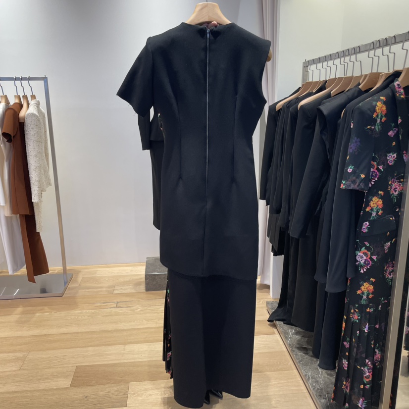 VAN NZILL東大門實拍女士新款休閑25春夏推薦真品人氣連衣裙VAN NZILL連衣裙