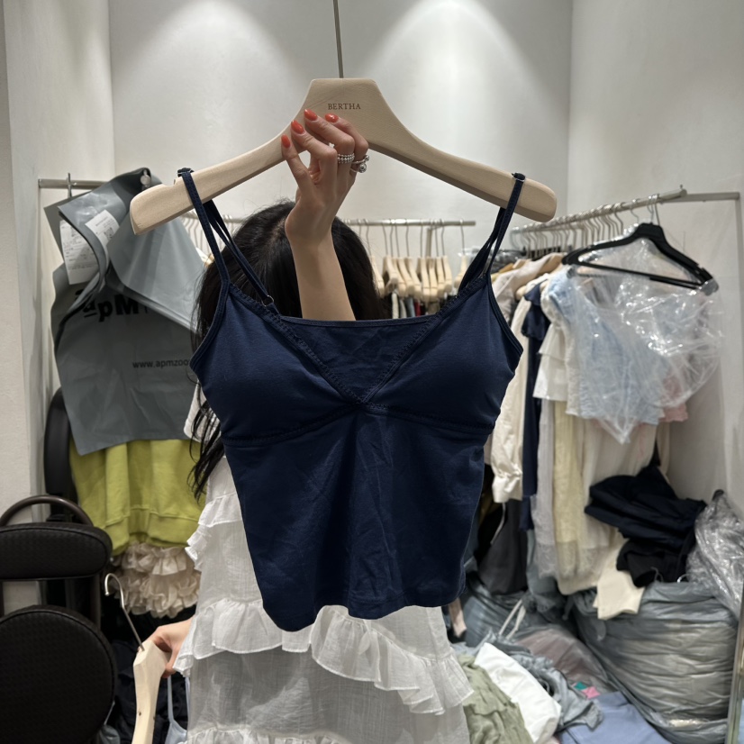 BERTHA韓國直郵女士新品時尚25春夏推薦人氣真品休閑吊帶背心BERTHA吊帶/背心圖色3