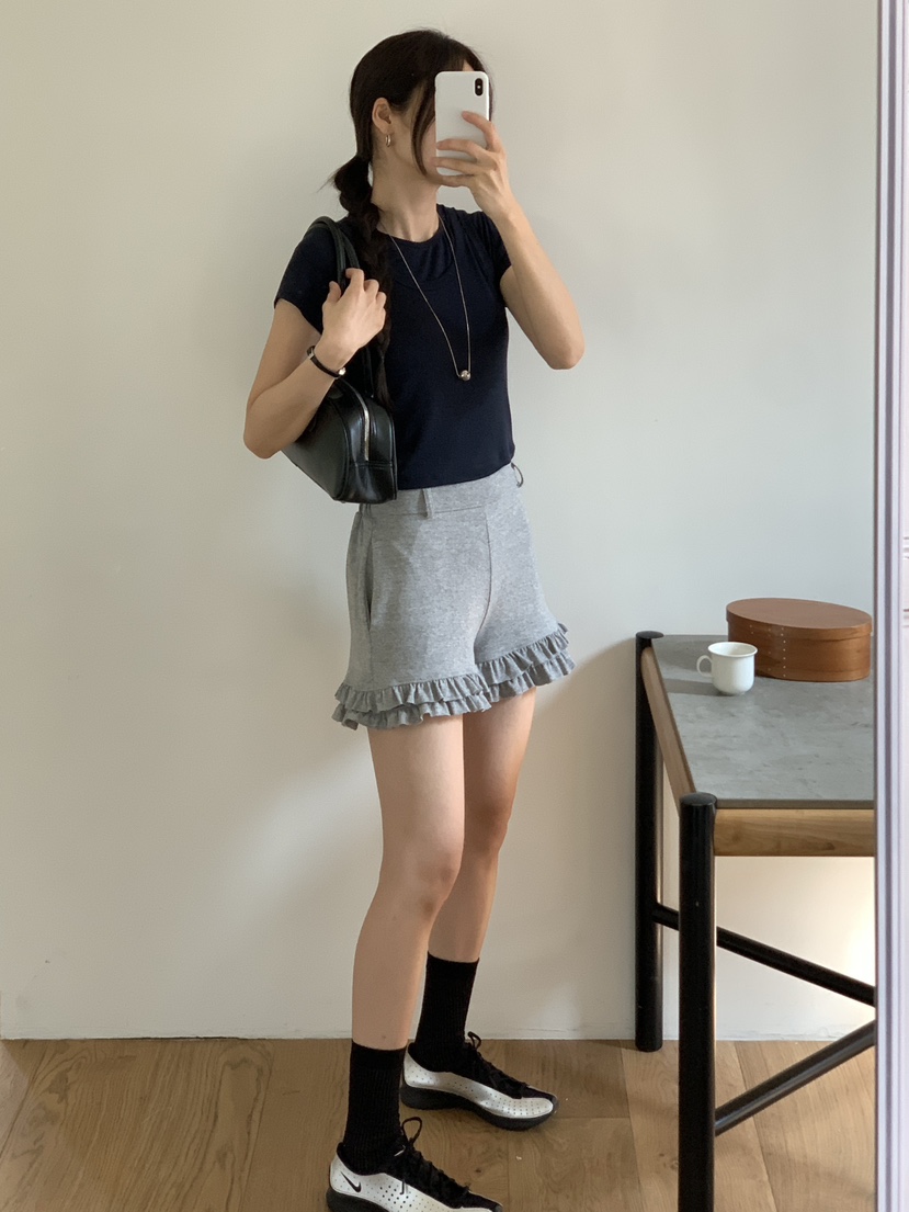PIN-UP韓國直郵㊣東大門實拍女裝新款熱賣人氣休閑短褲荷葉邊PIN-UP短褲