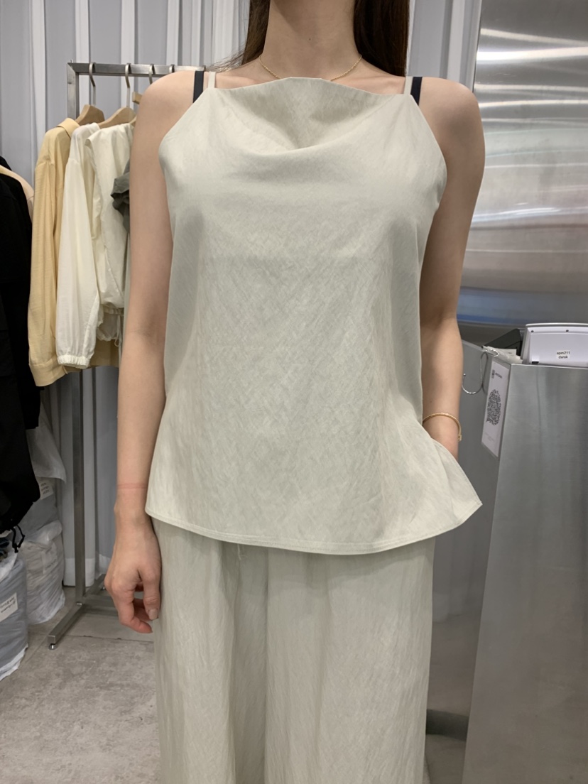 DARAK韓國㊣直郵東大門代購女裝新品熱賣職業推薦休閑吊帶背心DARAK吊帶/背心