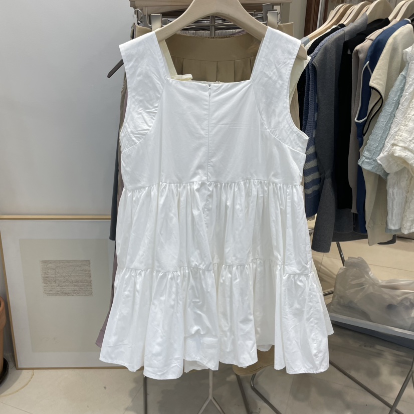 J&amp;C韓國直郵㊣女裝新品時尚推薦25春夏職業人氣連衣裙J&C/J.BLANC連衣裙