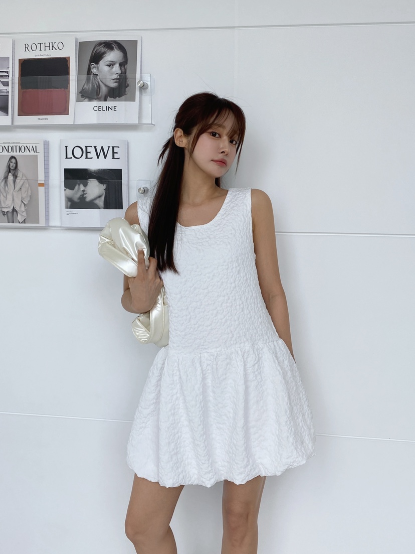 CLOTH直郵韓國代購㊣女裝新品熱賣休閑25春夏推薦人氣連衣裙CLOTH連衣裙圖色1