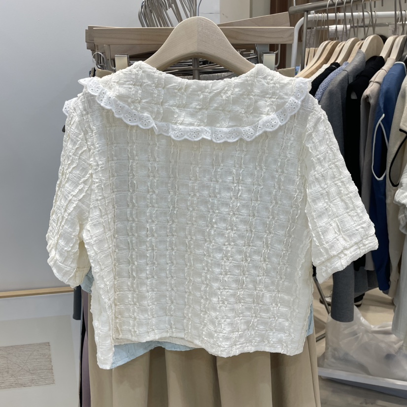 J&C韓國直郵㊣東大門實拍女裝新品時尚人氣襯衫蕾絲衫J&C/J.BLANC襯衫/蕾絲衫
