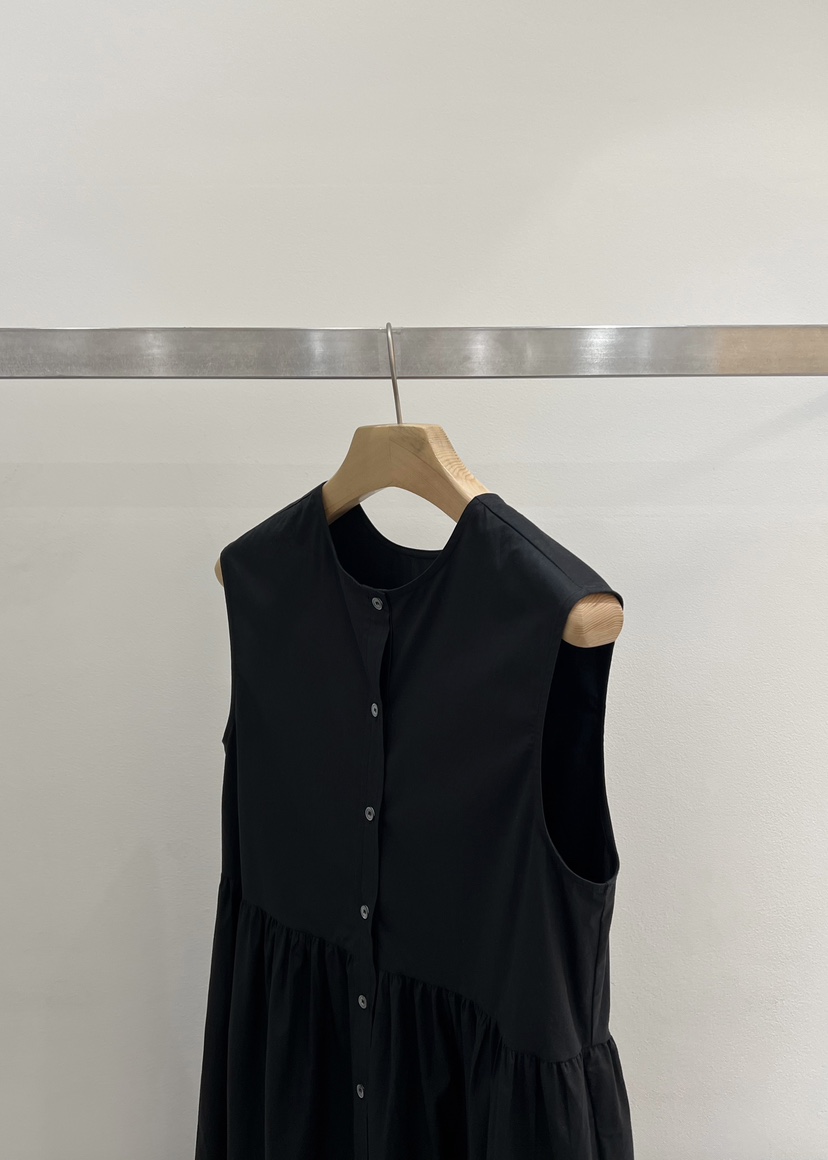 ONESTASTE韓國直郵㊣女裝新款人氣25春夏推薦職業連衣裙紐扣TASTE/ONESTASTE連衣裙