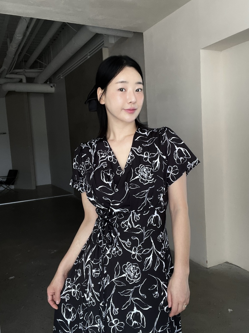 VERNI韓國㊣直郵東大門代購女裝新款時尚職業休閑人氣連衣裙VERNI連衣裙