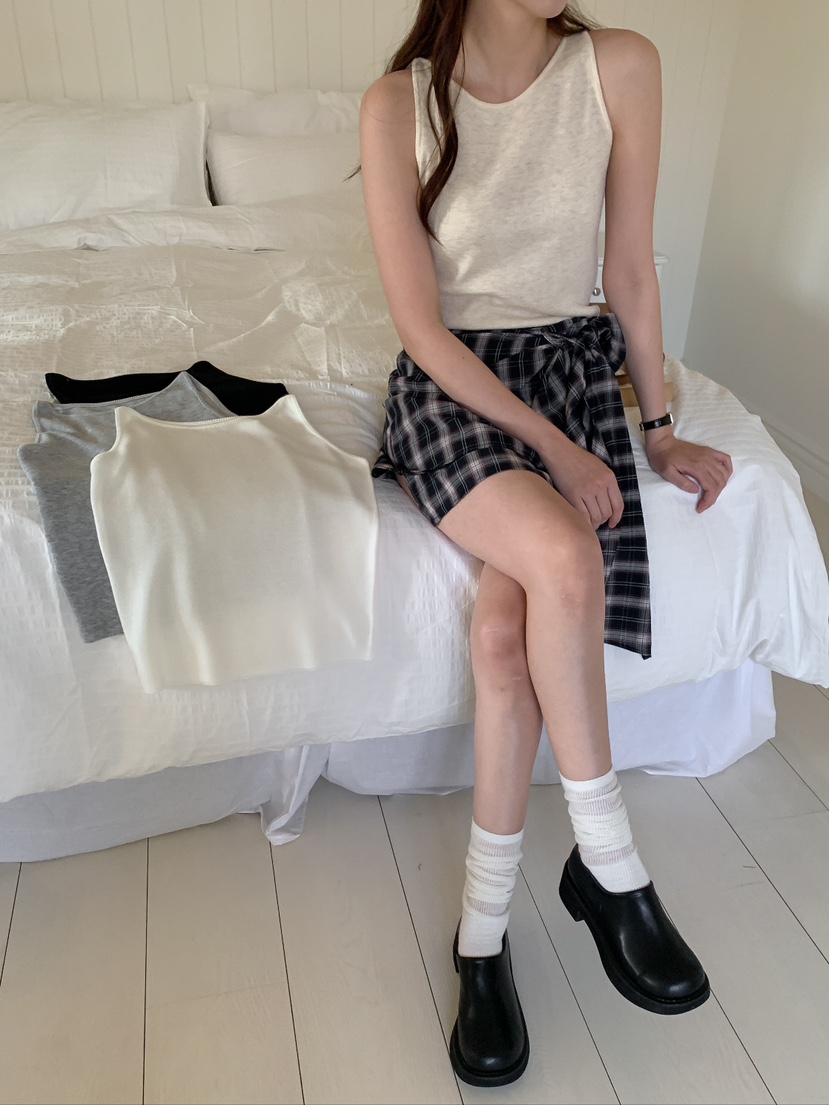 STRAWBERRY韓國直郵㊣女裝新款時尚職業熱賣推薦人氣吊帶背心STRAWBERRY吊帶/背心