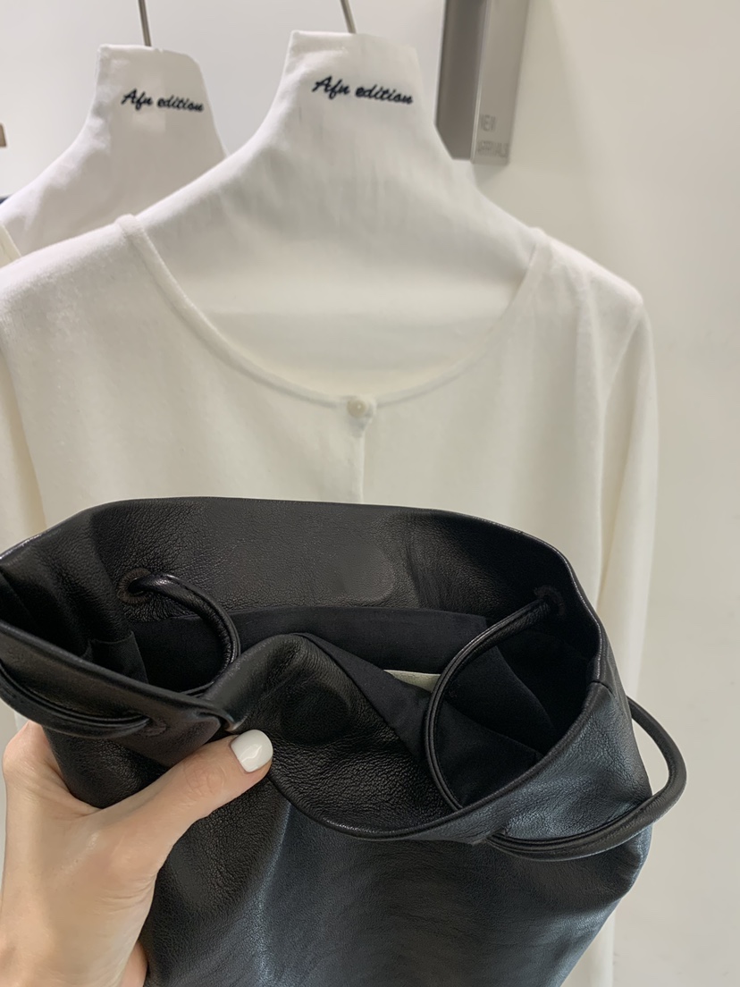 A Flan韓國㊣直郵東大門代購女裝新品人氣單肩斜跨包小羊皮AFN/A Flan單肩/斜跨包