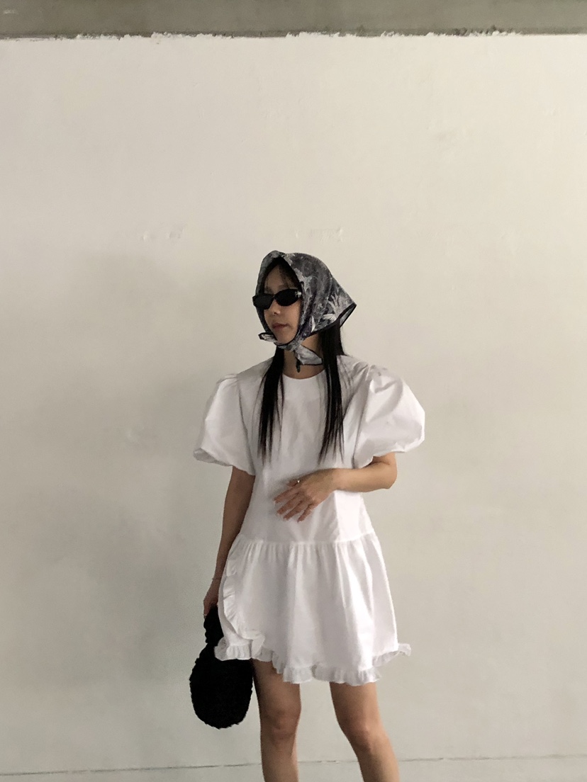 SUNDER MARKET韓國㊣直郵東大門代購女裝新品人氣連衣裙荷葉邊SUNDER MARKET連衣裙