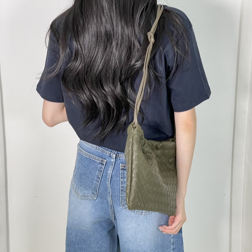 J PLACE直郵韓國代購㊣女裝新品人氣休閑熱賣職業單肩斜跨包J PLACE單肩/斜跨包