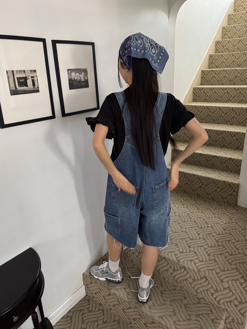 SUNDER MARKET韓國㊣直郵東大門代購女裝新品熱賣時尚背帶褲SUNDER MARKET背帶褲