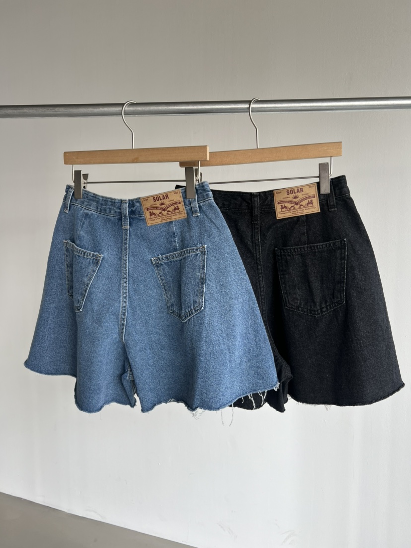 SOLAR韓國直郵㊣女裝新品時尚休閑熱賣人氣推薦25春夏短褲喇叭SOLAR短褲