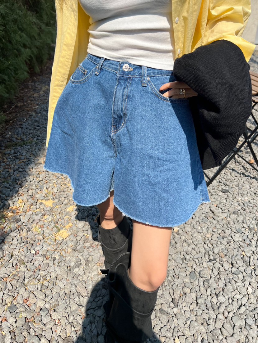 SOLAR韓國直郵㊣女裝新品時尚休閑熱賣人氣推薦25春夏短褲喇叭SOLAR短褲