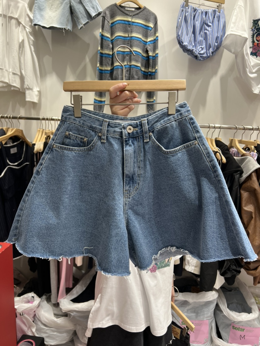 SOLAR韓國直郵㊣女裝新品時尚休閑熱賣人氣推薦25春夏短褲喇叭SOLAR短褲圖色1