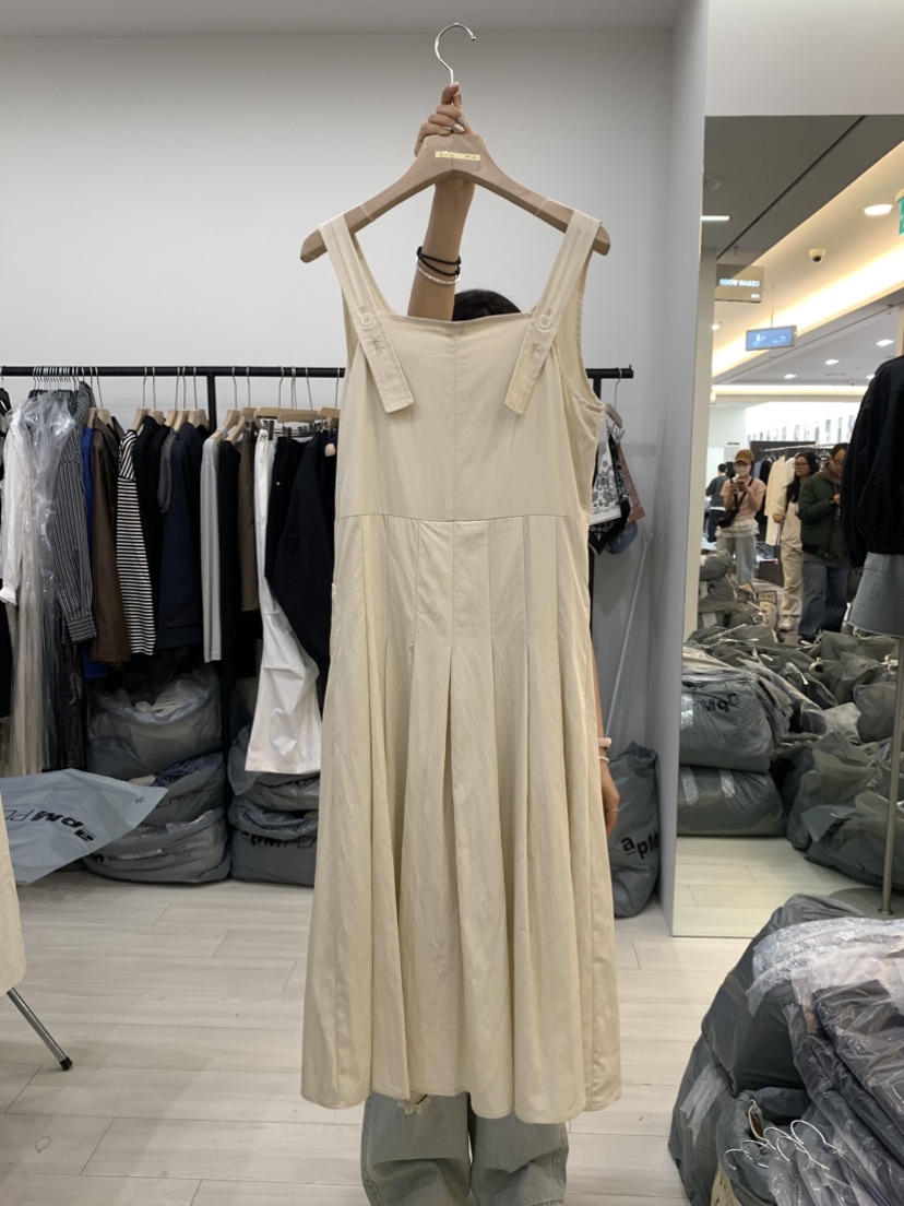 CEDARWOOD韓國直郵㊣東大門實拍女裝新品人氣熱賣連衣裙褶皺CEDARWOOD連衣裙