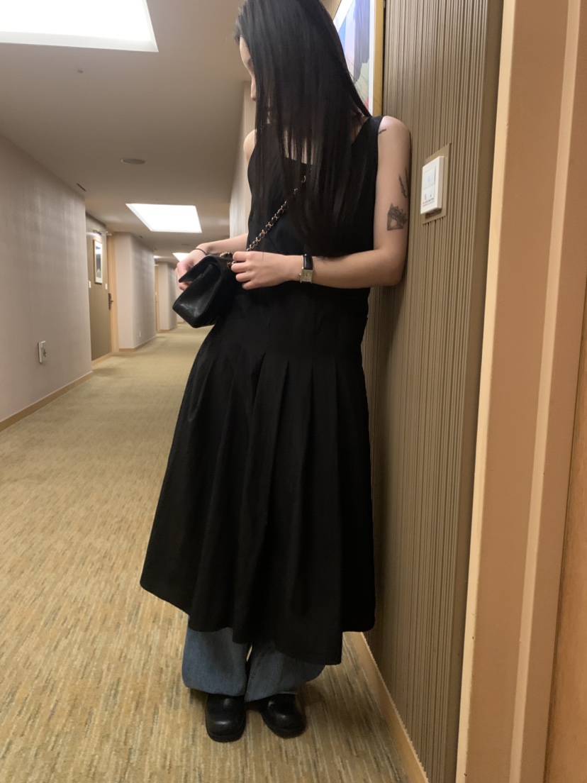CEDARWOOD韓國直郵㊣東大門實拍女裝新品人氣熱賣連衣裙褶皺CEDARWOOD連衣裙圖色2