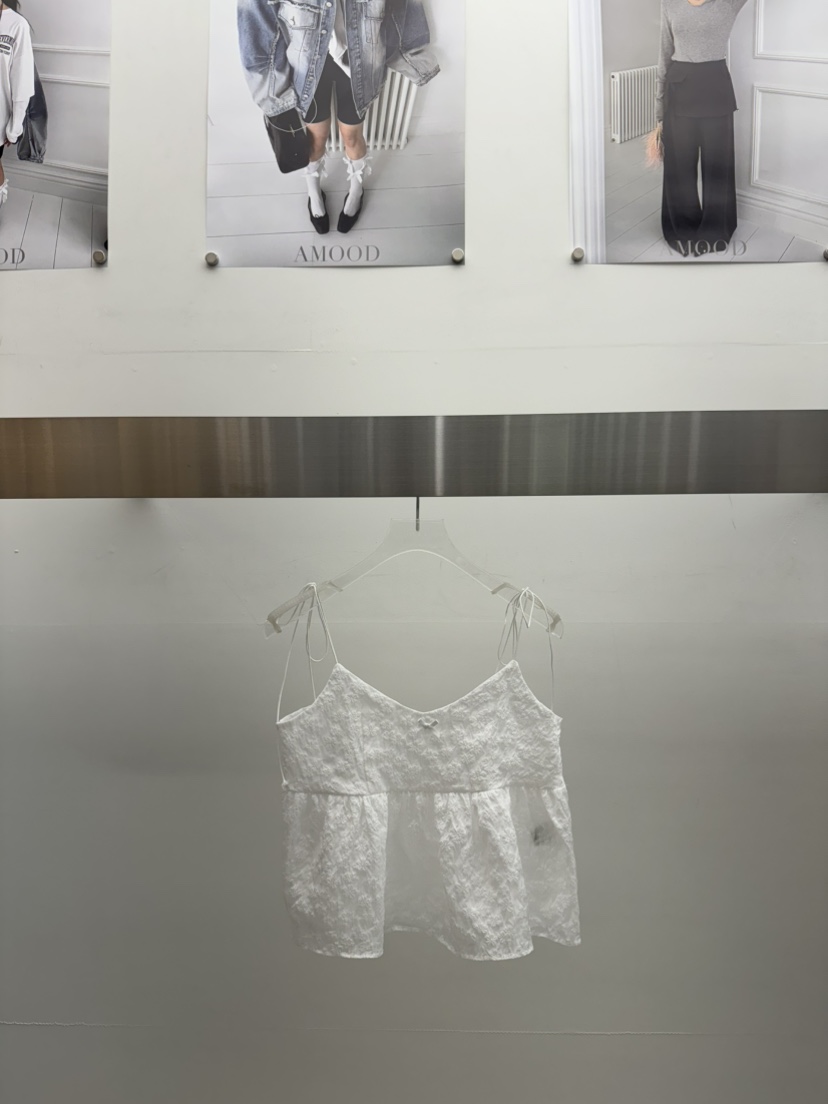 AMOOD韓國直郵㊣東大門實拍女裝新品熱賣推薦職業人氣吊帶背心AMOOD吊帶/背心
