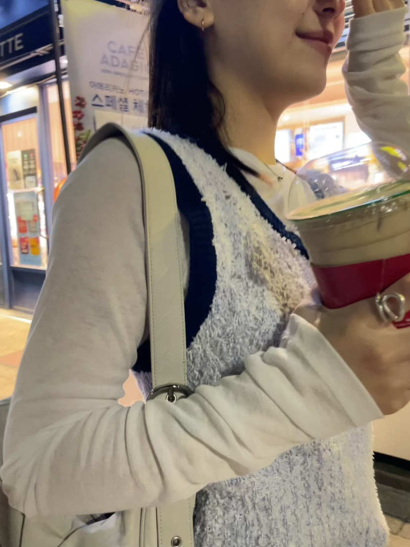 GLITTER直郵韓國代購㊣女裝新品休閑人氣推薦針織衫不含內搭GLITTER針織衫