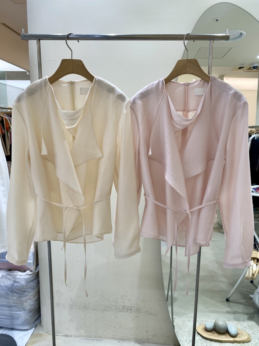 YIKHO STYLE韓國直郵㊣女裝新品休閑推薦襯衫蕾絲衫含腰繩YIKHO STYLE襯衫/蕾絲衫