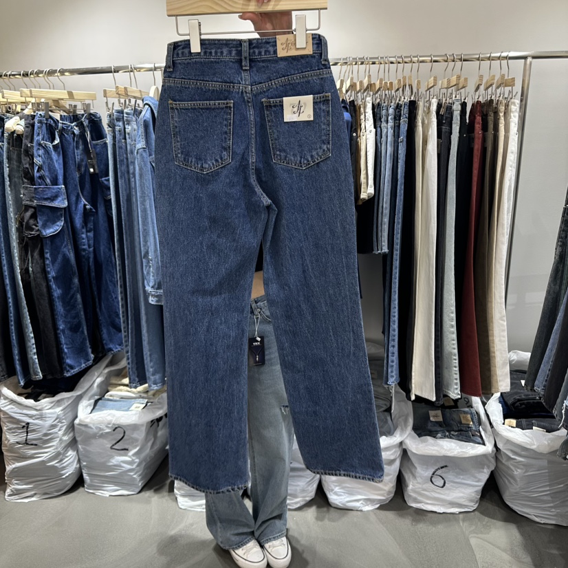 L'ETOILE韓國直郵㊣女裝新品職業推薦時尚人氣休閑熱賣牛仔褲L'ETOILE牛仔褲