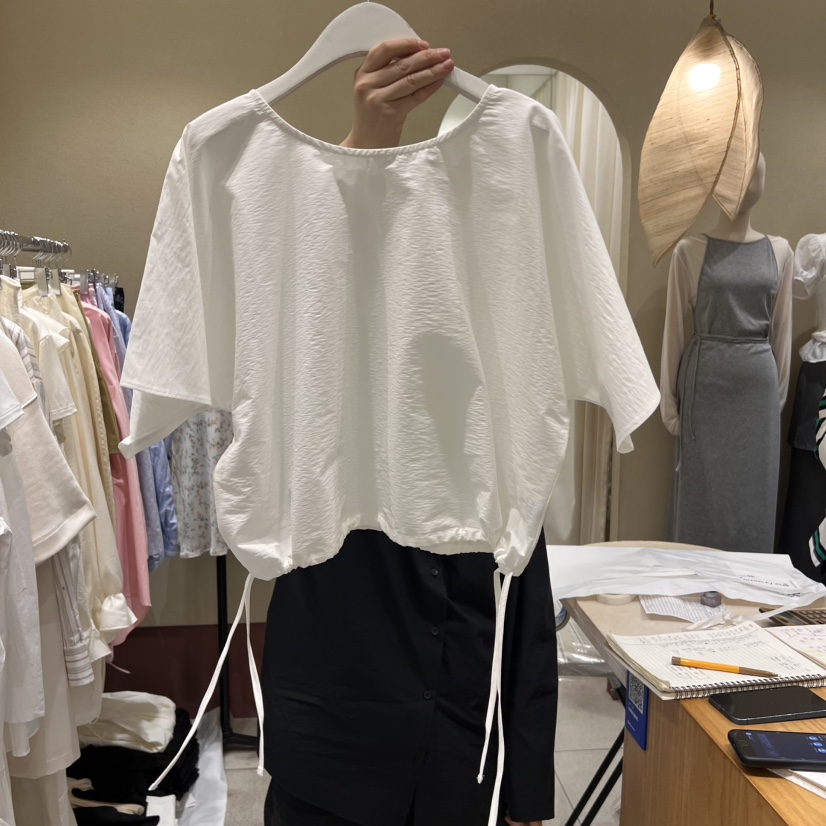 BROCCOLISALAD直郵韓國代購㊣女裝新品職業25春夏襯衫蕾絲衫兔子BROCCOLISALAD襯衫/蕾絲衫