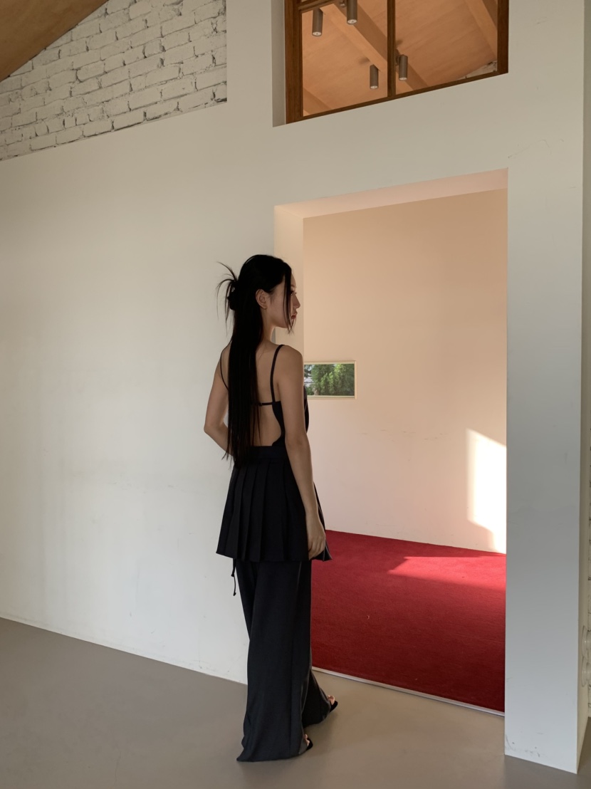 MURMUR韓國㊣直郵東大門代購女裝新品人氣25春夏推薦吊帶背心MURMUR吊帶/背心
