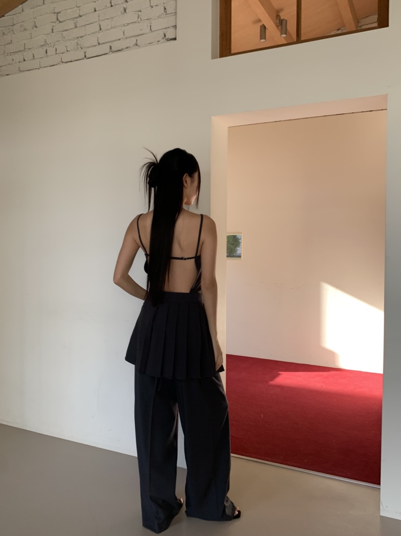 MURMUR韓國㊣直郵東大門代購女裝新品人氣25春夏推薦吊帶背心MURMUR吊帶/背心