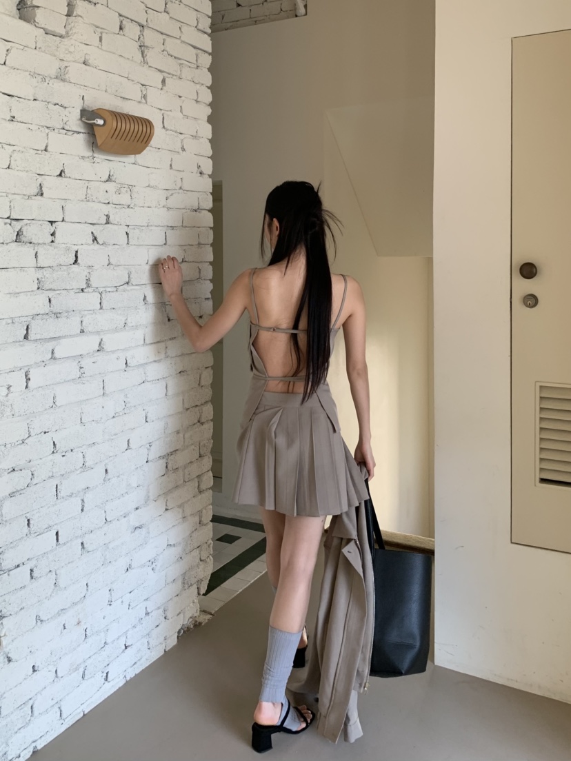 MURMUR韓國㊣直郵東大門代購女裝新品人氣25春夏推薦吊帶背心MURMUR吊帶/背心