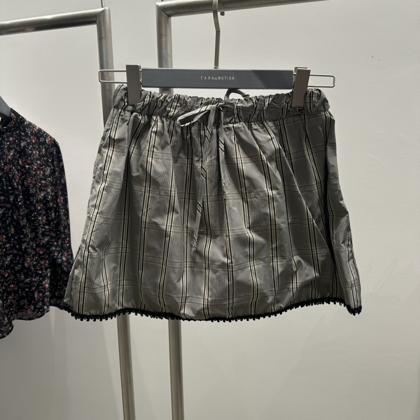 TARABY MOTION韓國㊣直郵東大門代購女裝新品人氣推薦短裙TARABY MOTION短裙