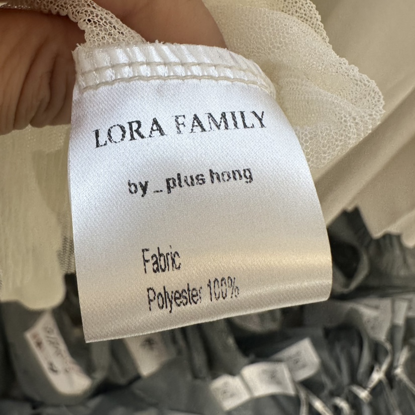 PLUS HONG-P直郵韓國代購㊣女裝新款人氣休閑長袖T恤透明LORA FAMILY/PLUS HONG長袖T恤