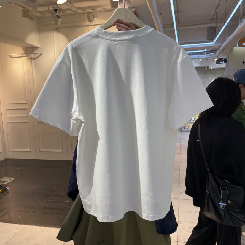 KIRA-Q韓國㊣直郵東大門代購女裝新款時尚休閑熱賣T恤口袋KIRA-QT恤