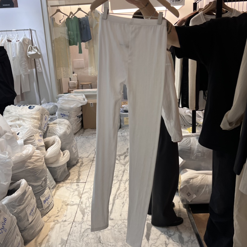 LA MAGIE FEMME直郵韓國代購㊣女裝新品人氣打底褲鯊魚褲緊身褲Lamagie Femme打底褲/鯊魚褲