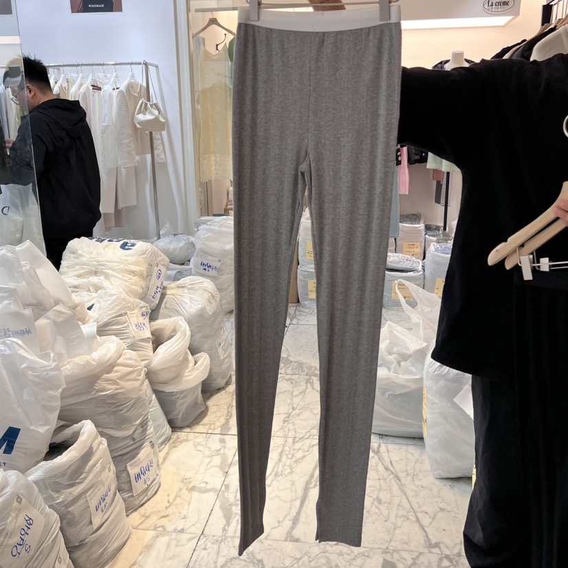 LA MAGIE FEMME直郵韓國代購㊣女裝新品人氣打底褲鯊魚褲緊身褲Lamagie Femme打底褲/鯊魚褲圖色2