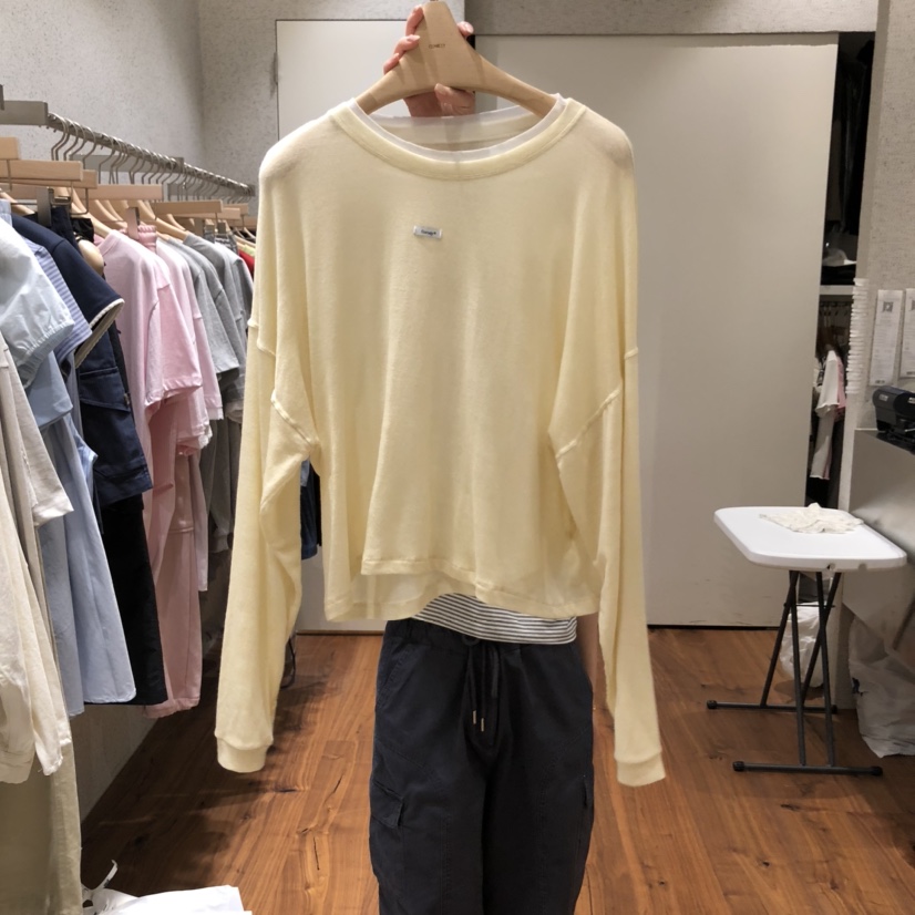 COMELY韓國㊣直郵東大門代購女裝新款熱賣推薦休閑長袖T恤天絲COMELY長袖T恤圖色2