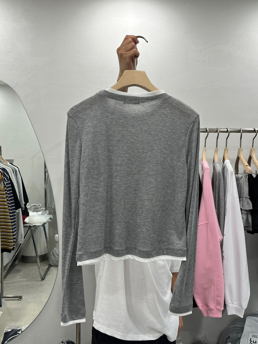 DELICATE韓國直郵㊣東大門實拍女裝新品熱賣推薦時尚長袖T恤DELICATE長袖T恤