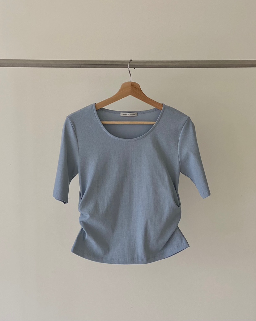 TAE JOON/WALNUT韓國㊣直郵東大門代購女裝新品人氣推薦T恤TAE JOON.WALNUTT恤圖色2