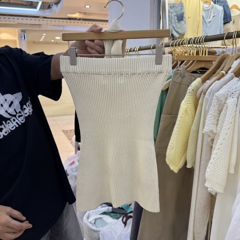 KC MARKET東大門實拍女裝新款25春夏真品推薦吊帶背心含脖帶KC MARKET吊帶/背心