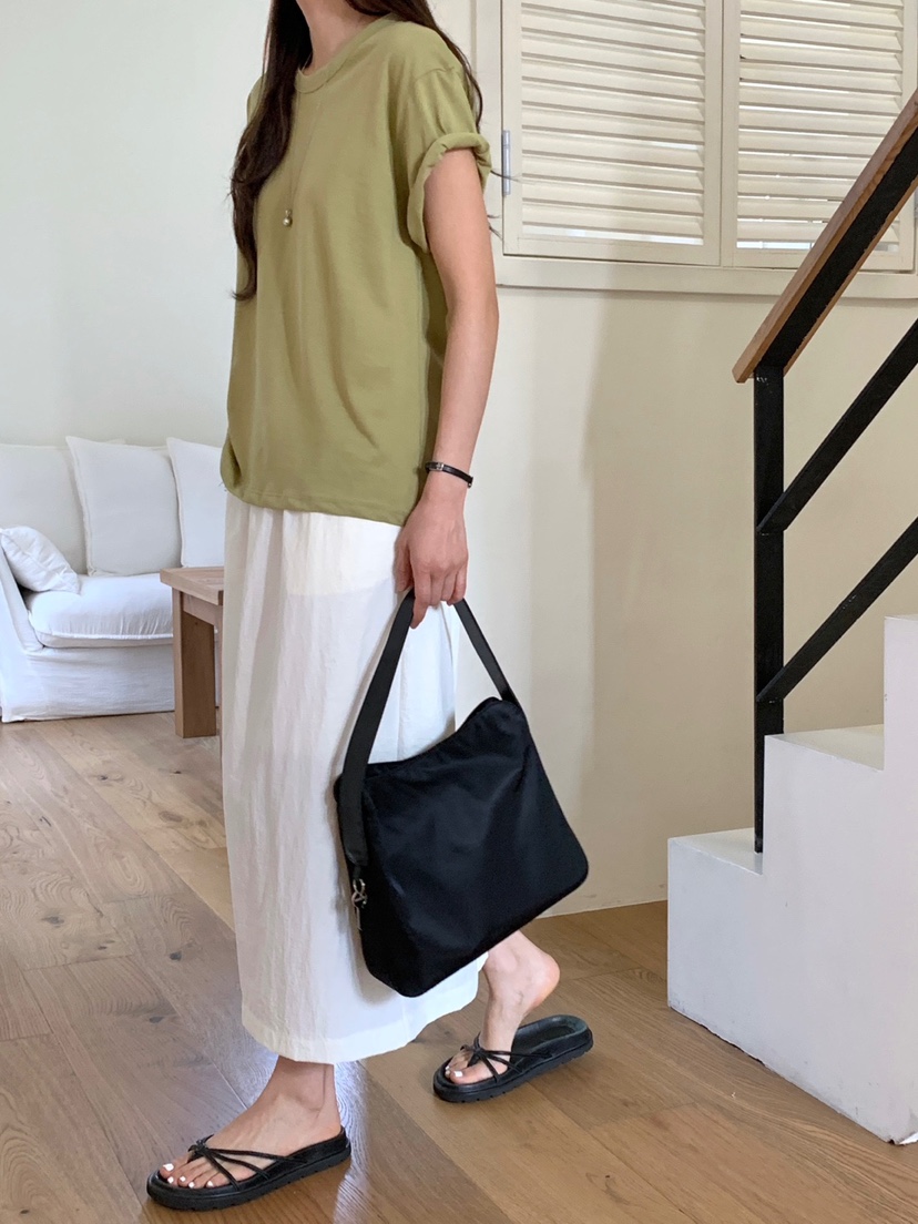 WOOD韓國直郵女士新款休閑推薦真品25春夏時尚人氣熱賣T恤圓領WOODT恤