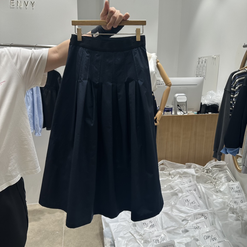 ENVY韓國直郵㊣女裝新款休閑人氣熱賣時尚25春夏推薦長裙ENVY長裙