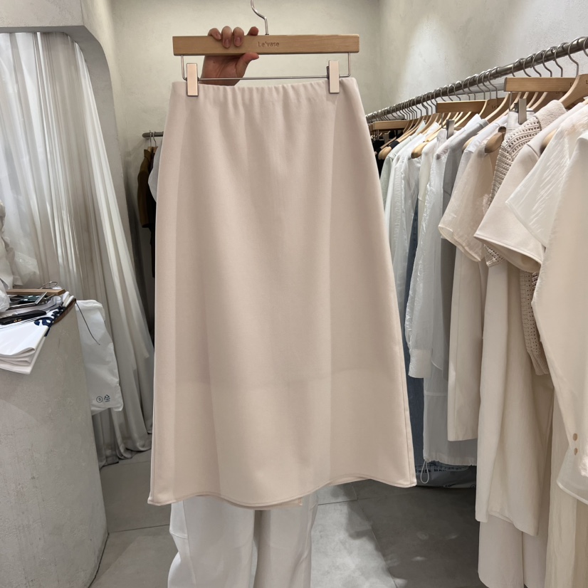 LE VASE東大門實拍女裝新款人氣時尚真品25春夏半身裙中短裙LE VASE半身裙/中短裙