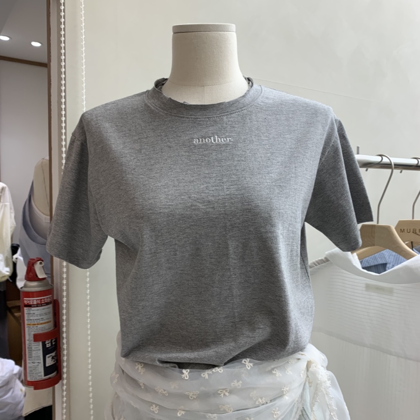 MURR韓國代購女裝新品休閑時尚職業人氣熱賣真品推薦25春夏T恤MURRT恤