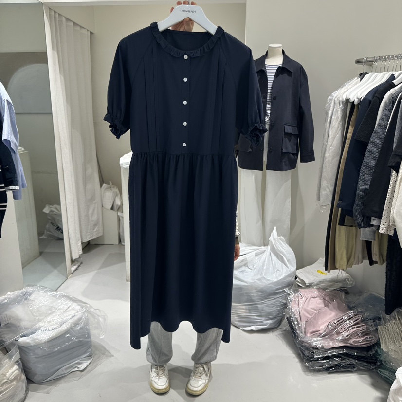 LORING RE I韓國直郵女士新款真品25春夏人氣時尚熱賣連衣裙LORING RE-I/BARE連衣裙圖色3