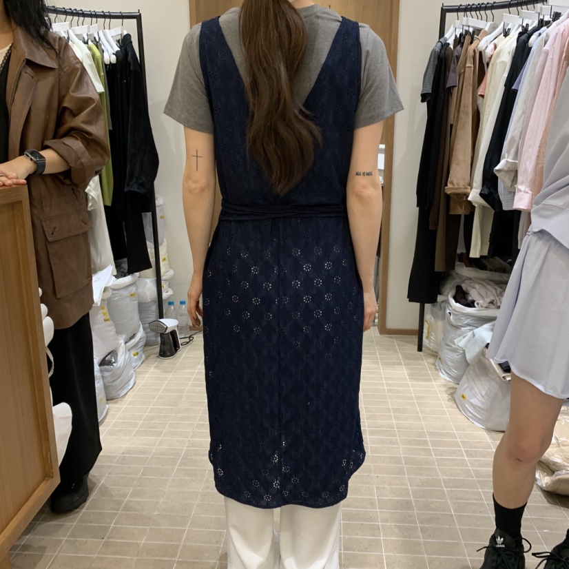 LOFN韓國直郵女裝新款真品人氣25春夏休閑推薦連衣裙不含內搭LOFN連衣裙
