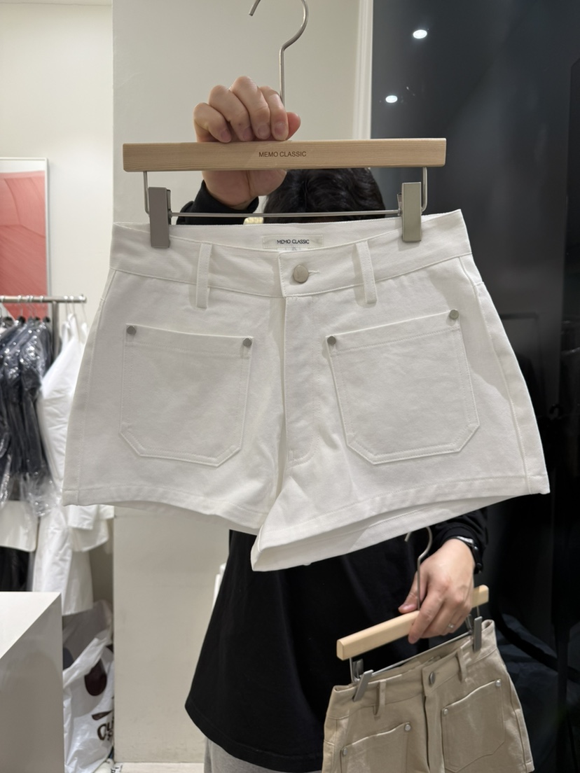 MEMO CLASSIC東大門直郵女士新品時尚職業真品推薦休閑短褲MEMO CLASSIC短褲圖色2