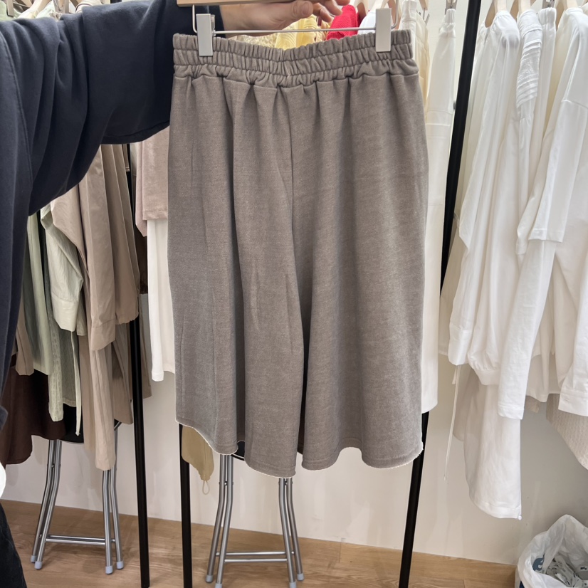 SPAGHETTI東大門代購女裝新品25春夏時尚職業推薦熱賣短褲刺繡spaghetti短褲