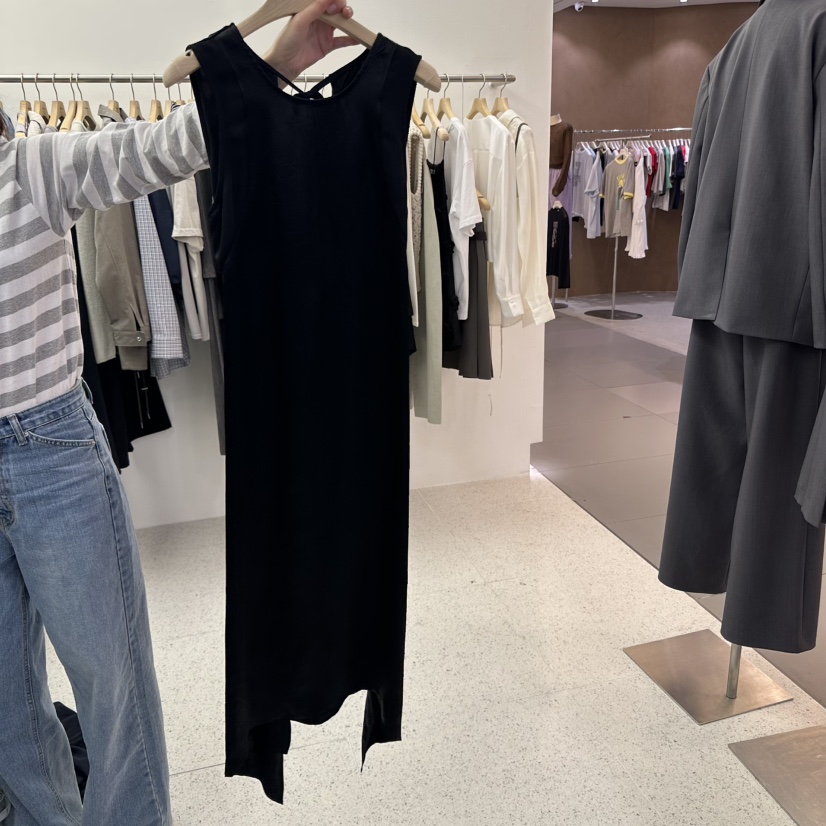 SANDALWOOD韓國直郵㊣東大門實拍女裝新品時尚休閑推薦連衣裙SANDALWOOD連衣裙