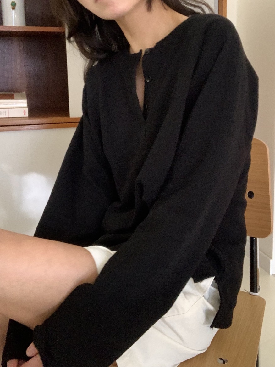 ROMANTICIZE韓國直郵㊣東大門實拍女裝新款25春夏長袖T恤插肩紐扣ROMANTICIZE長袖T恤